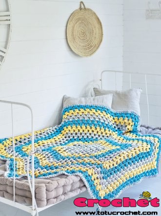 Modern Crocheted Afghans, Throws, and Pillows- 35 colorful, cozy, and comfortable patterns